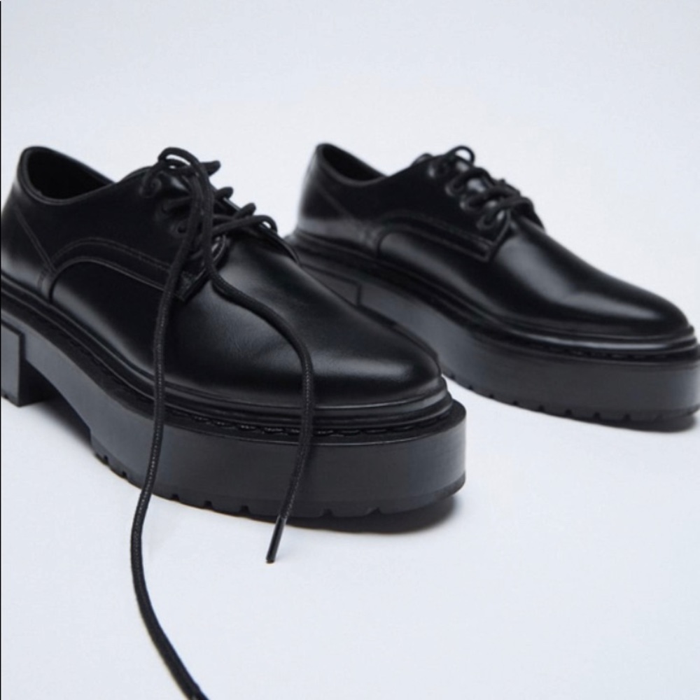 Zara  low Heeled lug sole shoes - Picture 5 of 11